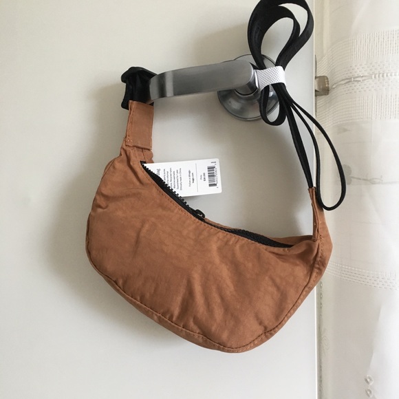 mini baggu crescent bag